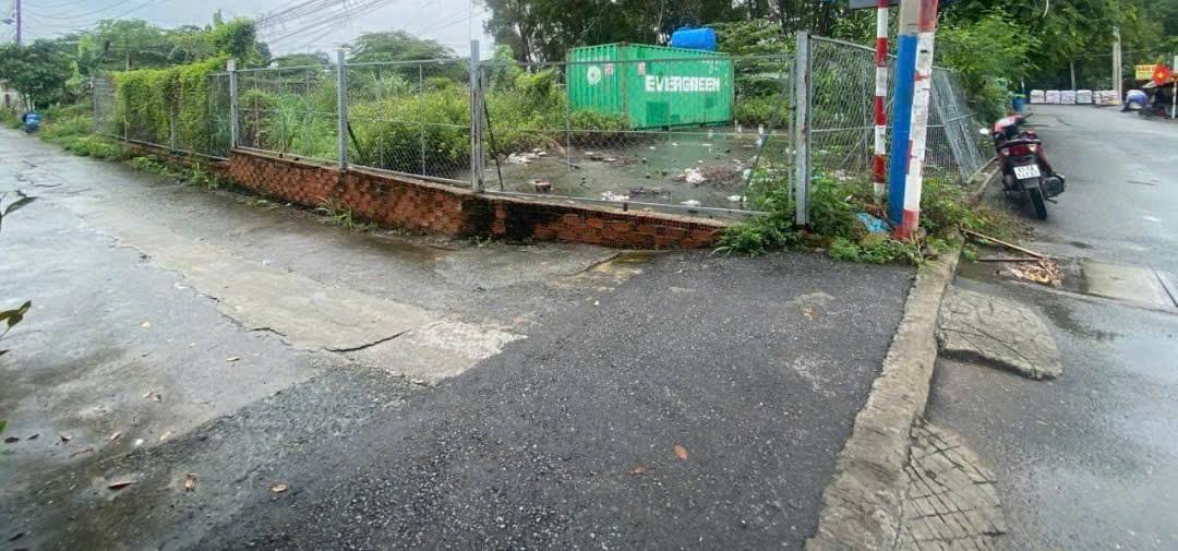 Đất nền Dĩ An 205m² - Đường To Ô Tô, Sổ Đỏ Chính Chủ!