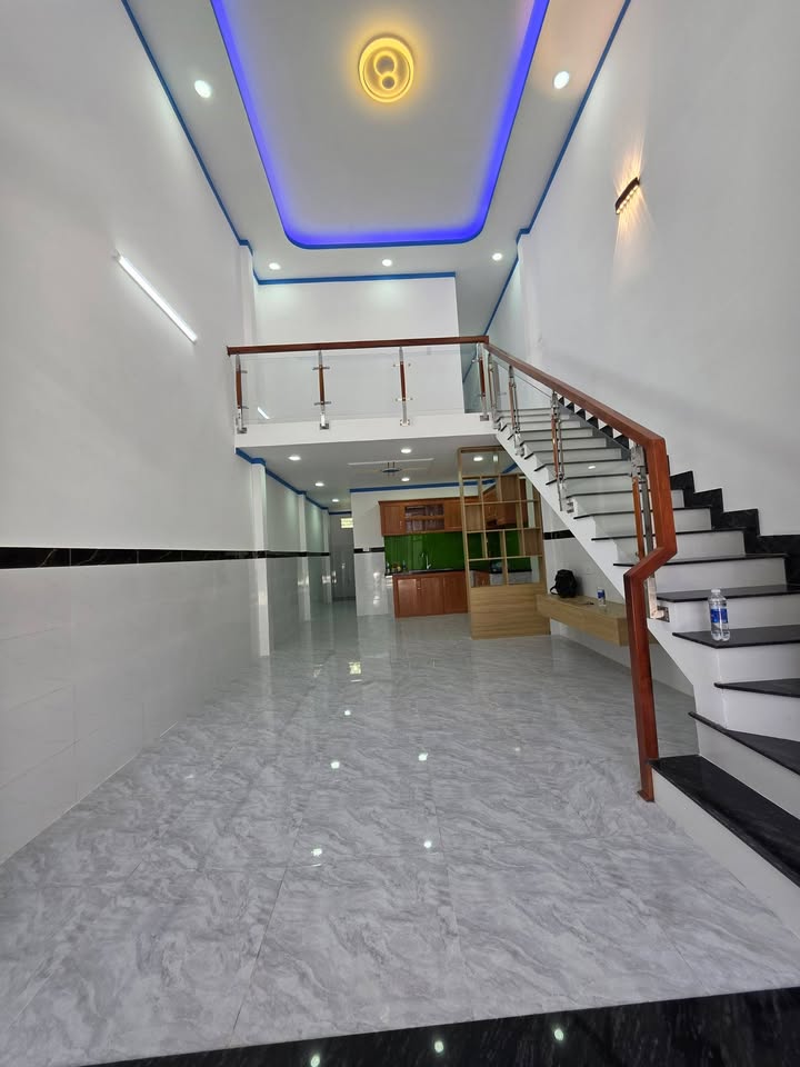 Bán nhà Tân Bình Dĩ An 65m² giá 1.65 tỷ - Sẵn sàng ở ngay!