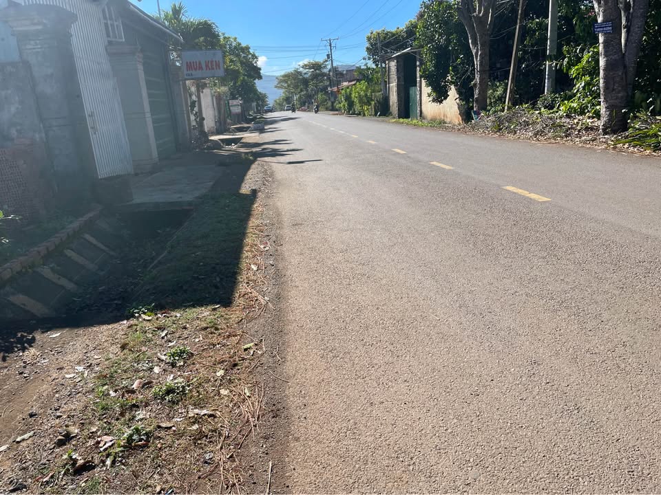 Đất vườn 1000m² Cư Xá Đức Trọng - Sổ đỏ chính chủ, giá 6 tỷ