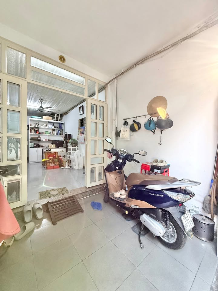 Bán nhà Hoàng Văn Thụ Phú Nhuận 48m² giá 6.6 tỷ - Sổ nở hậu tài lộc!