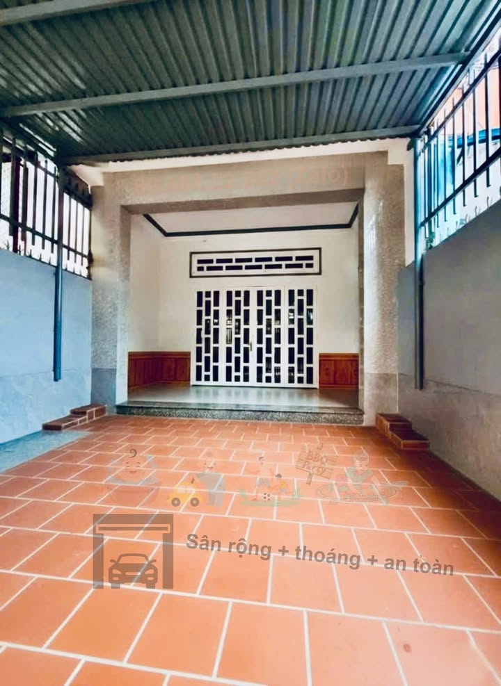 Nhà 100m² Dĩ An - Sân thượng 100m² Ngắm Pháo Hoa, Ô tô đỗ cửa