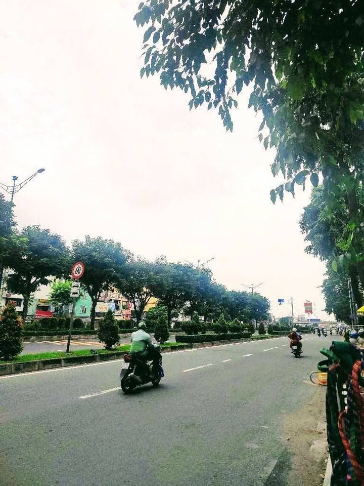 Nhà Phố Trường Chinh Q12 47m² 10.5 tỷ - Mặt tiền kinh doanh sầm uất!