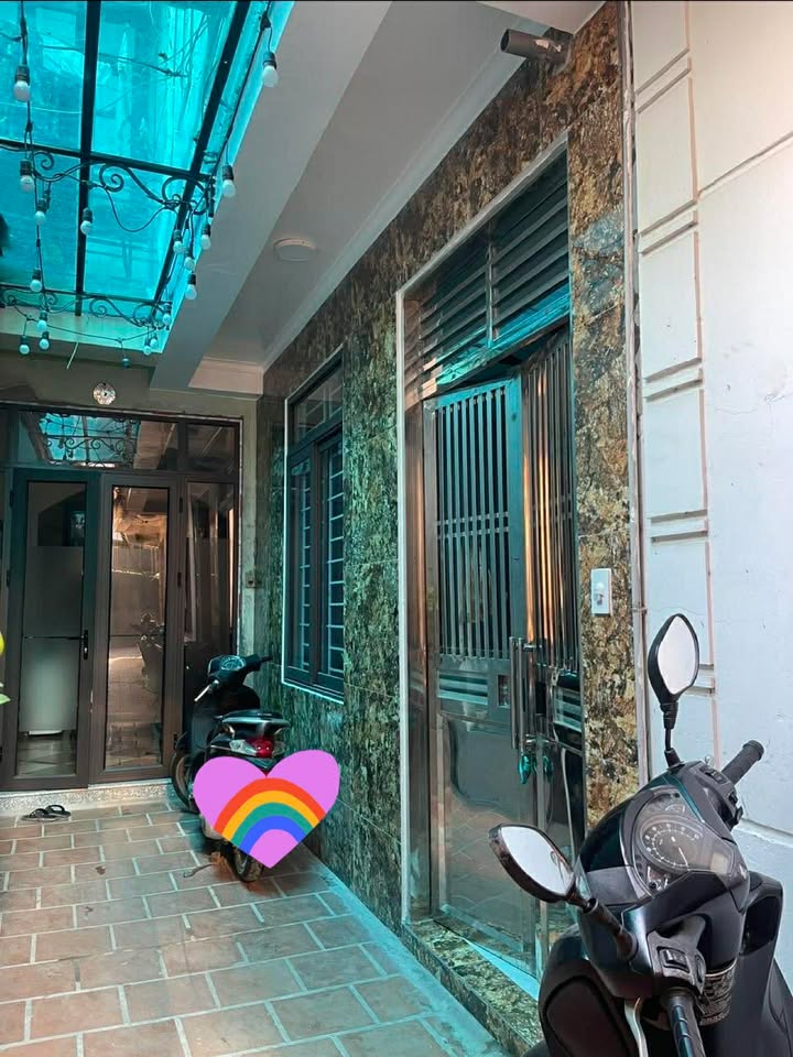 Nhà Riêng 30m² Ngõ Gốc Đề - Sẵn Sàng Ở Ngay, Full Nội Thất!