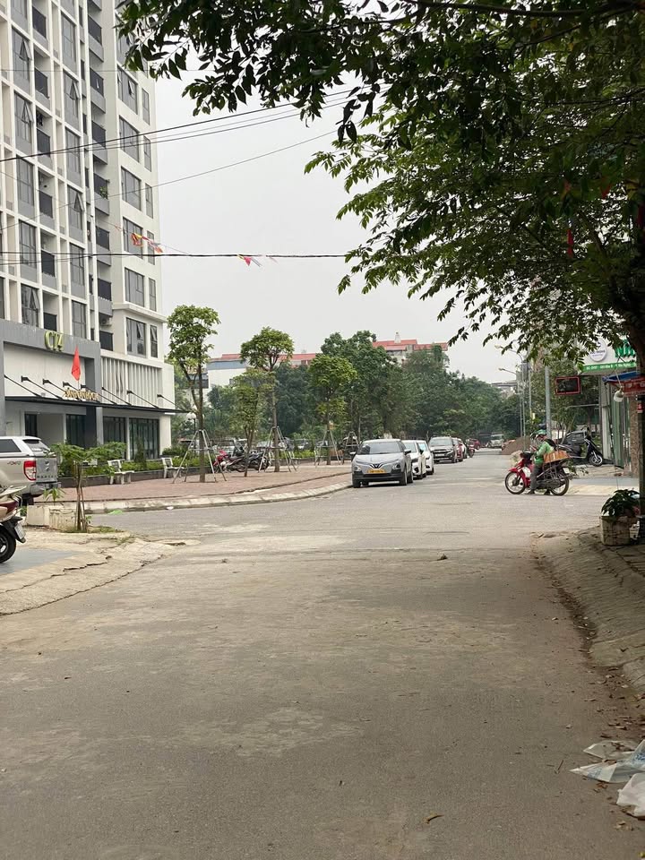 Bán đất Kinh Doanh Phường Yên Nghĩa, Hà Đông 50m² - Vỉa Hè, Oto Tránh