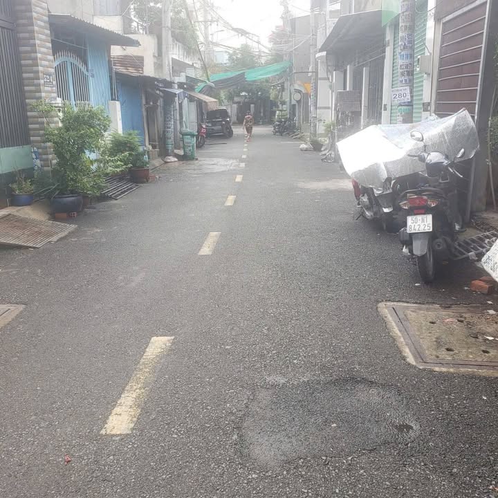 Nhà Mặt Tiền 171m² Hóc Môn - Sổ Hồng Riêng, Giá 5.8 Tỷ