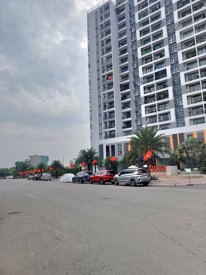 Đất nền Long Trường 81m² - Xây dựng tự do, đường 7m thông!