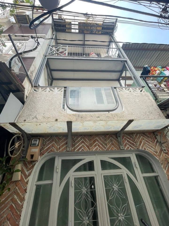 Nhà riêng Trần Xuân Soạn Q7 15m² giá 2 tỷ - Giá tốt hiếm có!