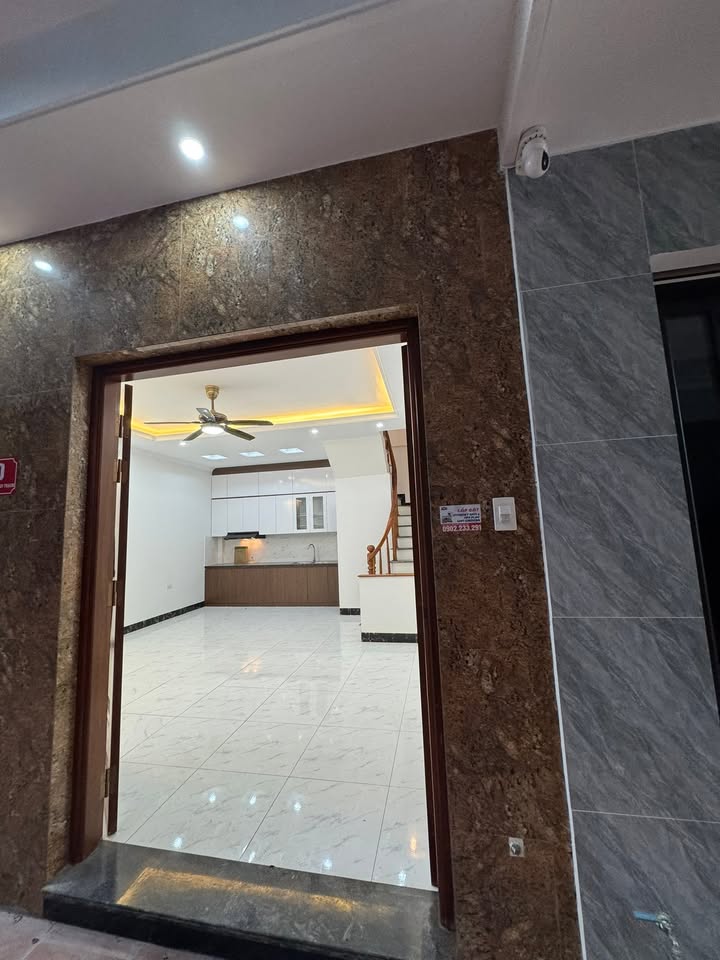 Nhà Hoài Đức 35m² giá 7 tỷ - Ô tô vào tận nhà