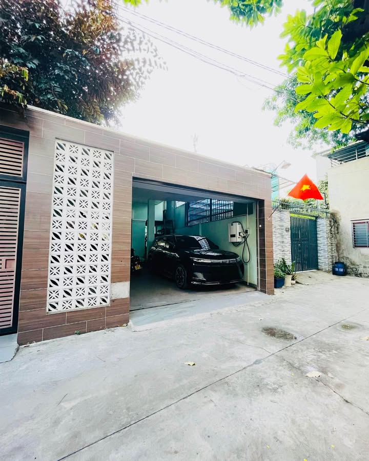 Nhà riêng Thủ Đức 200m² giá 14 tỷ - Cơ hội hiếm có!