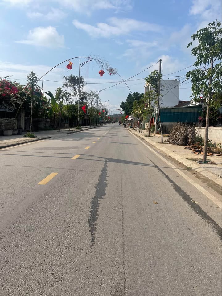 Nhà Phố Biên Hòa 70m² 2.75 Tỷ - Mặt Tiền Kinh Doanh Hiếm Có!