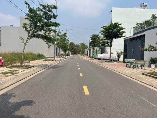 Đất nền Tân Hiệp, Biên Hòa 90m² - Xây dựng tự do, sổ đỏ sẵn!