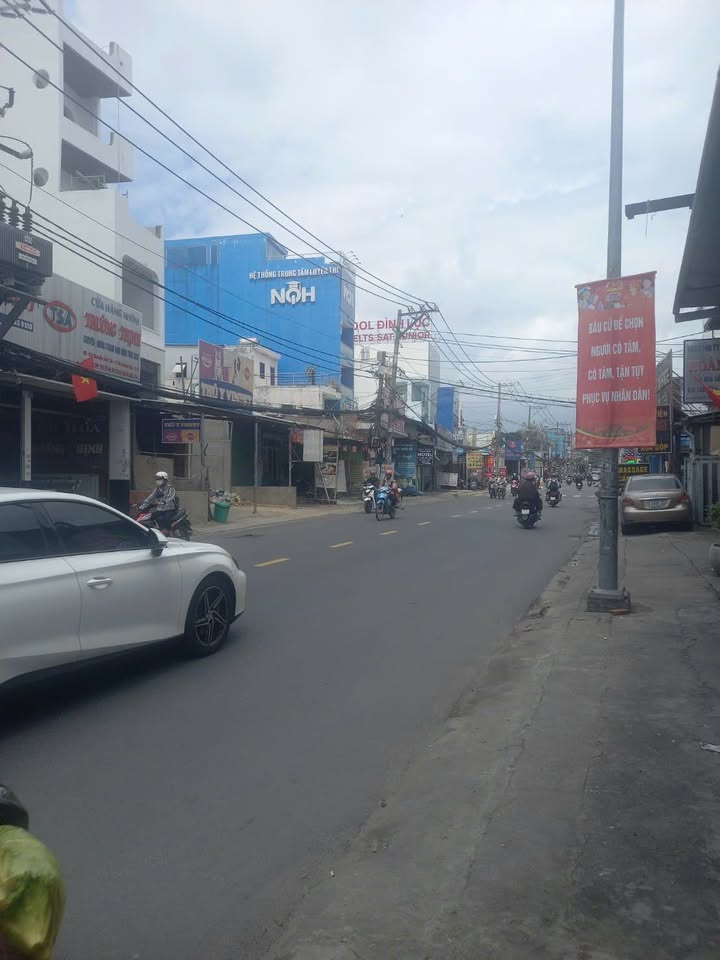 Cho thuê nhà mặt tiền Quận 12 - 224m² giá 28 triệu - Thích hợp KD!