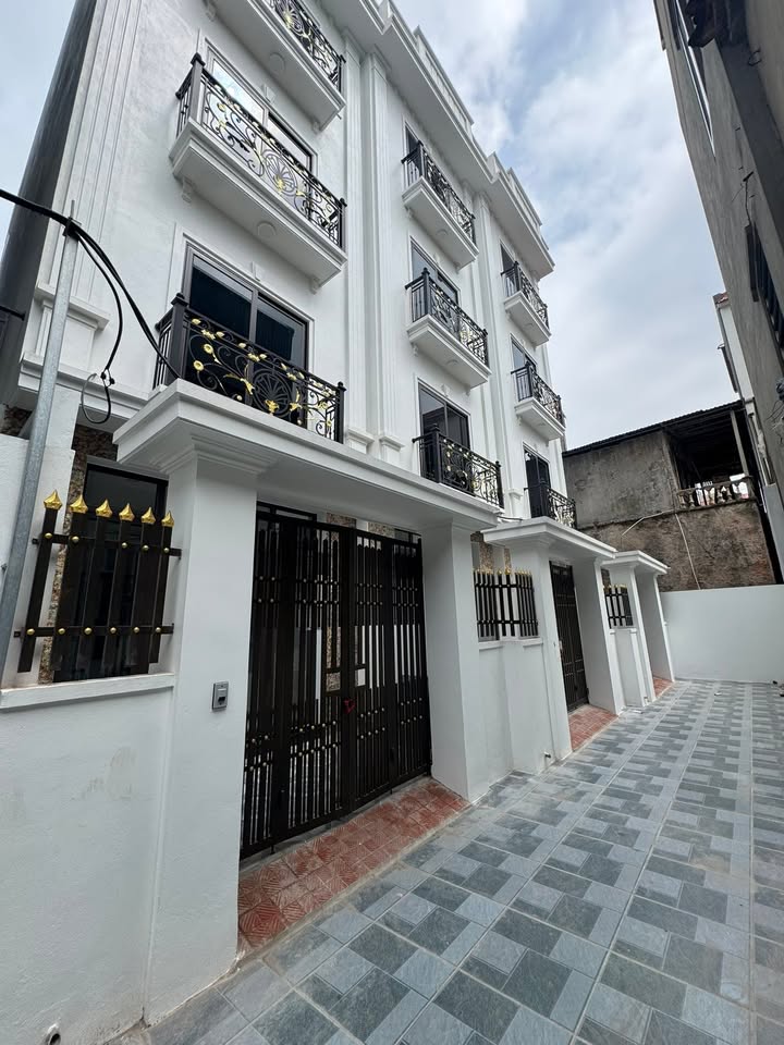 Nhà riêng Đồng Lạc Chương Mỹ 66m² - Sổ đỏ chính chủ, ô tô sát nhà!