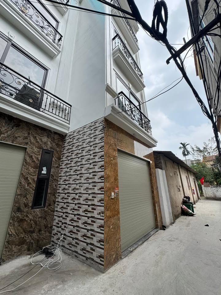 Nhà riêng Đông La, Hoài Đức 32m² - Sổ đỏ chính chủ