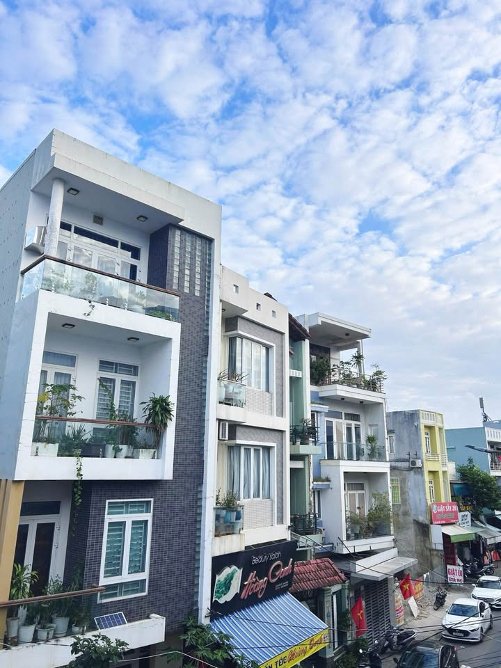 Nhà Mặt Tiền Hải Hồ, Hải Châu, Đà Nẵng - Kinh doanh Sầm uất, 60m², 7.35 Tỷ