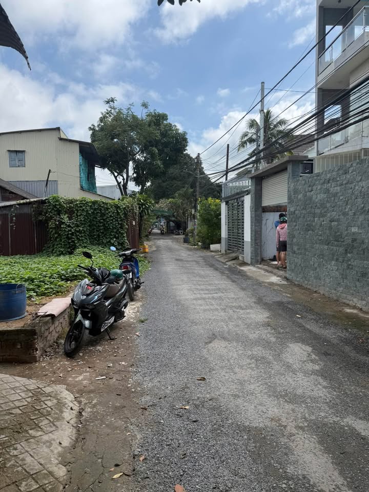 Đất nền Bùi Văn Danh Long Xuyên 178m² giá 3 tỷ - Sổ đỏ chính chủ