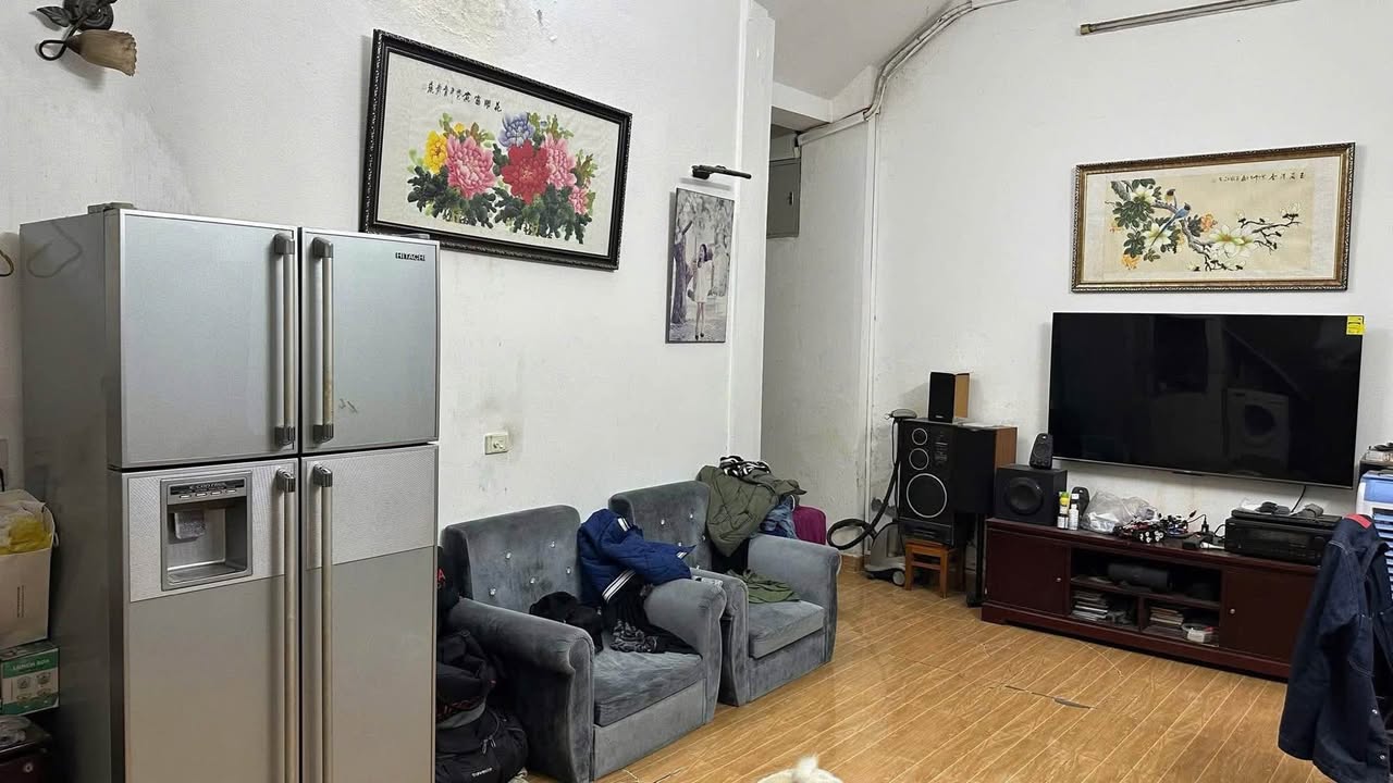 Nhà Phố Đê La Thành, Ba Đình 170m² - Vị trí đắc địa, kinh doanh đỉnh cao!