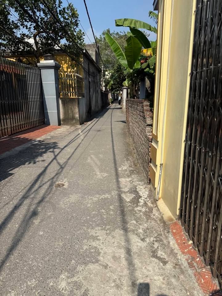 Đất nền Tình Quang, Giang Biên 4.85 tỷ - Sổ đỏ chính chủ!