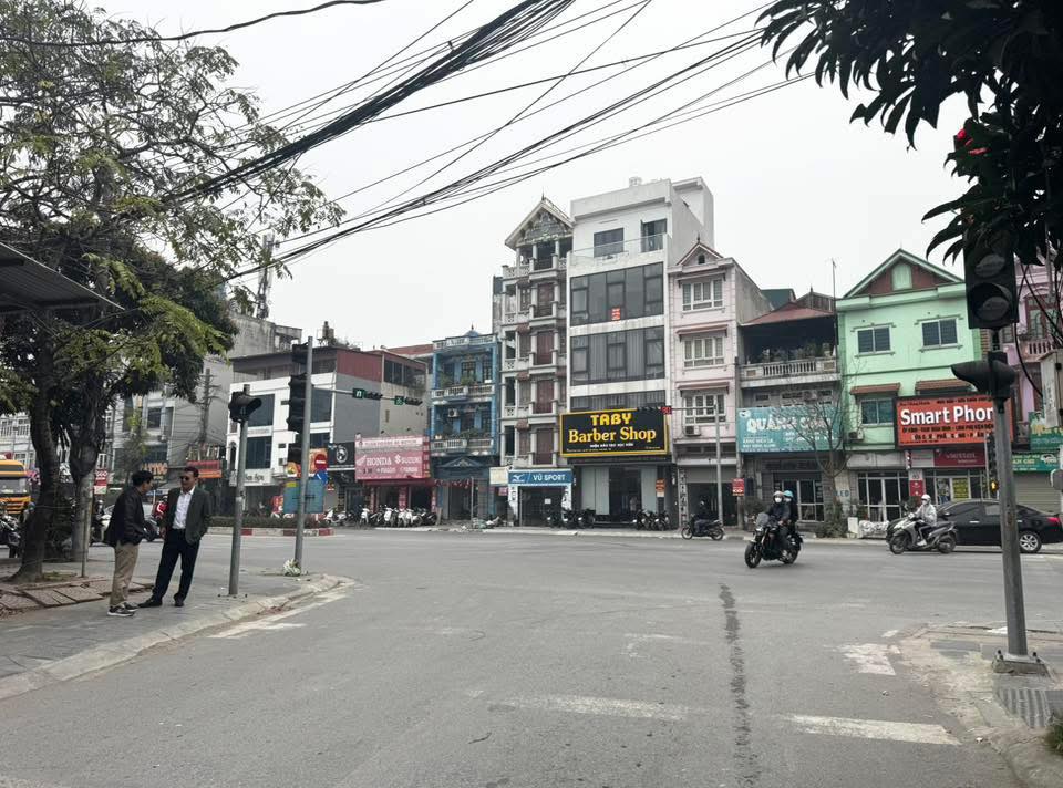 Bán nhà mặt phố Lai Xá 50m² nhỉnh 12 tỷ - Vị trí đắc địa kinh doanh ngay!