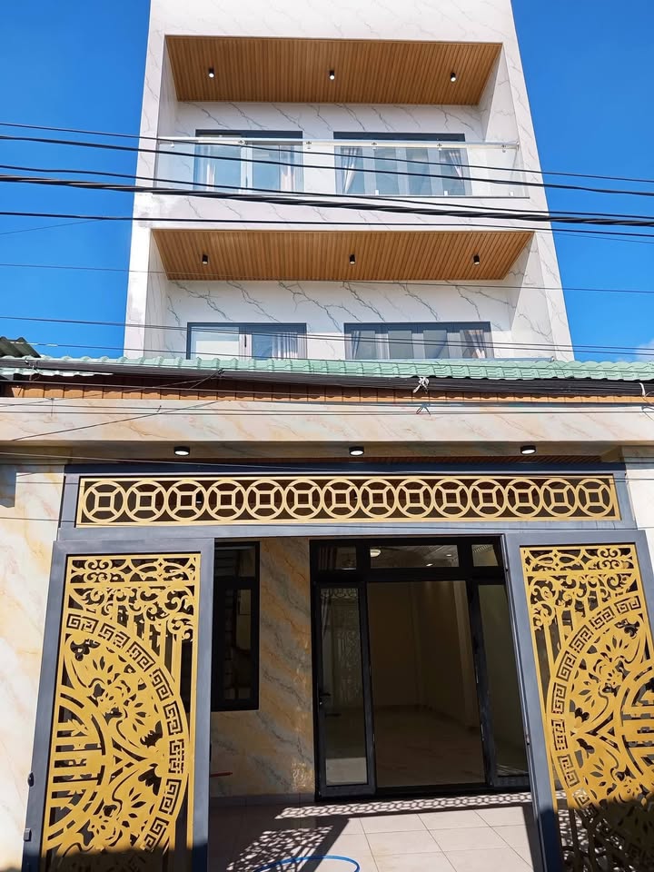 Nhà riêng Dĩ An 68m² giá 4.85 tỷ - Sẵn sàng ở ngay!