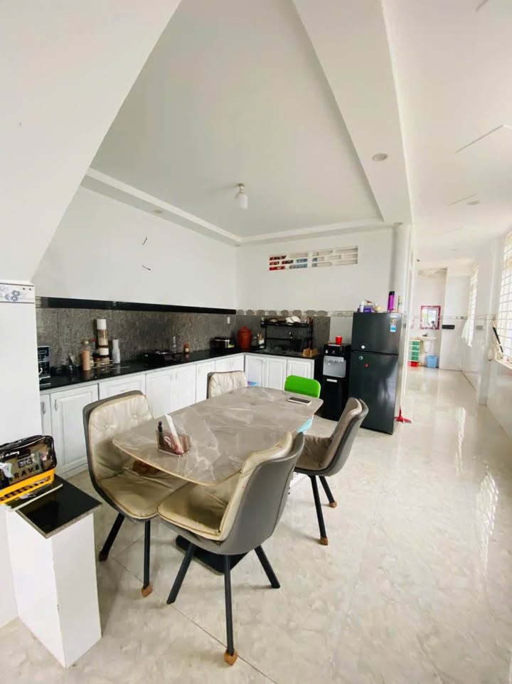 Nhà Hẻm Nguyễn Văn Linh BMT 5 triệu/tháng - Full nội thất, sẵn sàng ở ngay!