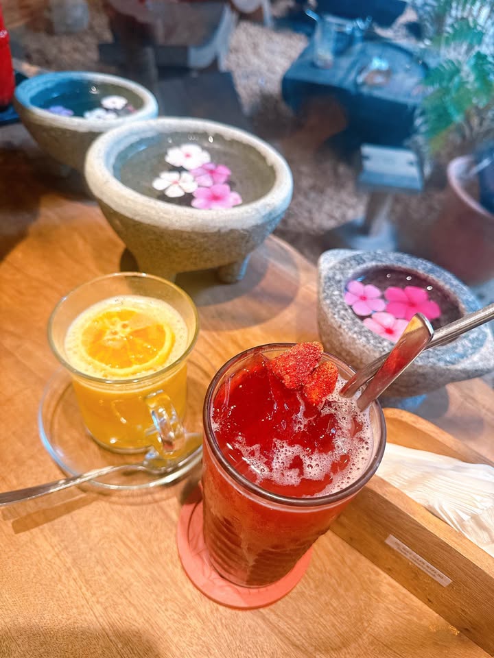 Nhà 3 Tầng Ninh Sơn 3.x Tỷ - Ô Tô Đỗ Cửa, Hướng Bắc Lệch Đông