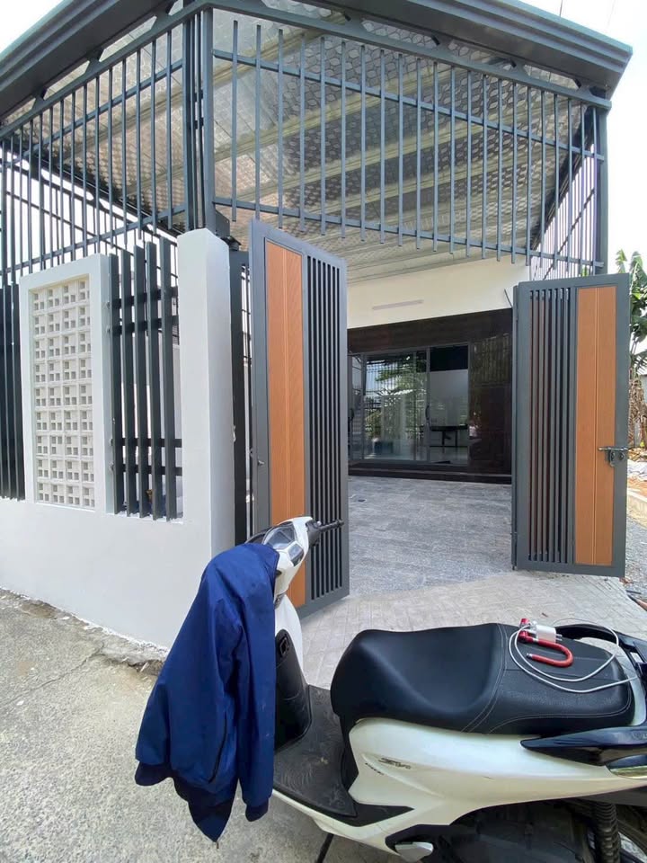 Cho thuê nhà nguyên căn Phường Trung Dũng 108m² - Sẵn sàng ở ngay!