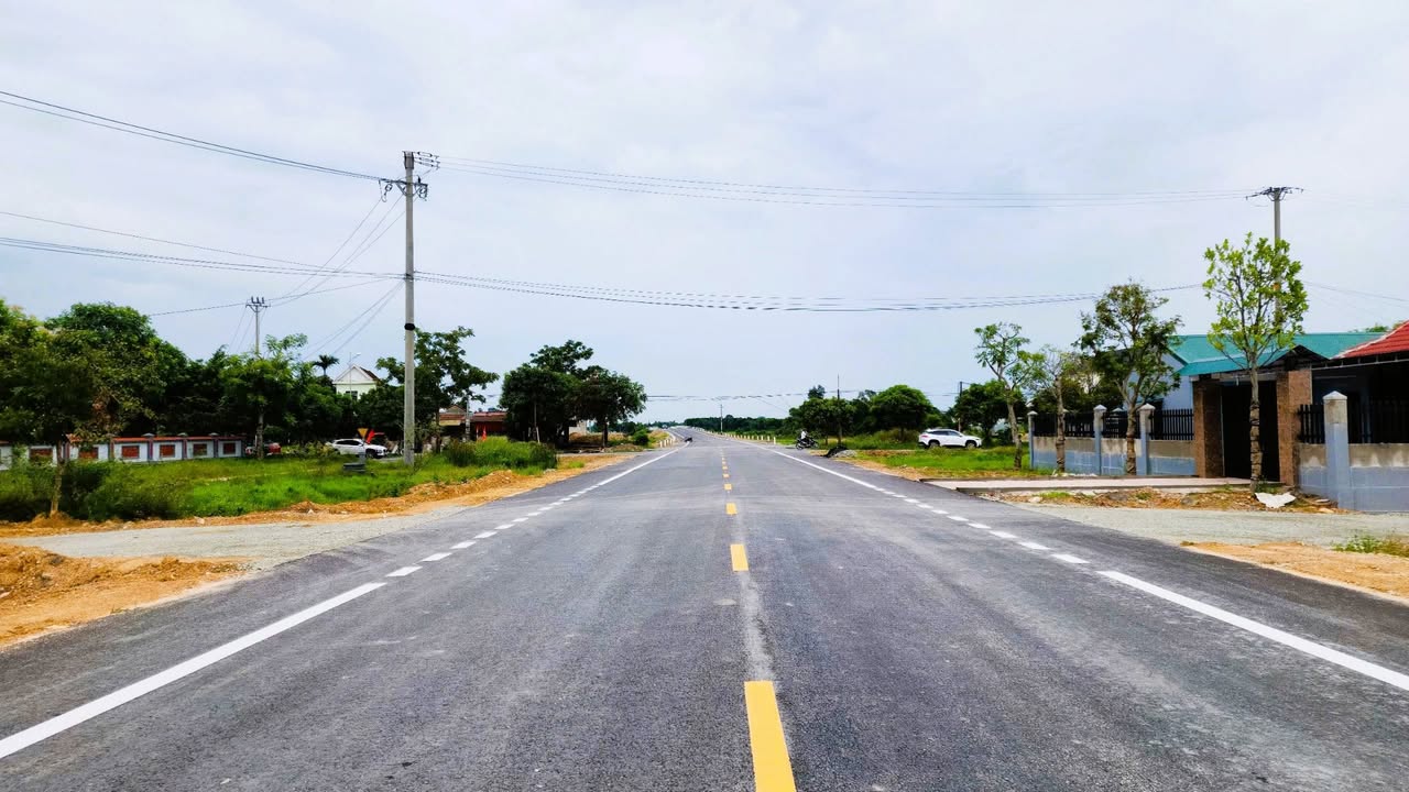 Đất Nền 2 Mặt Tiền Đường Ngô Quyền, Vinh - 199.6m² Giá 5.x Tỷ