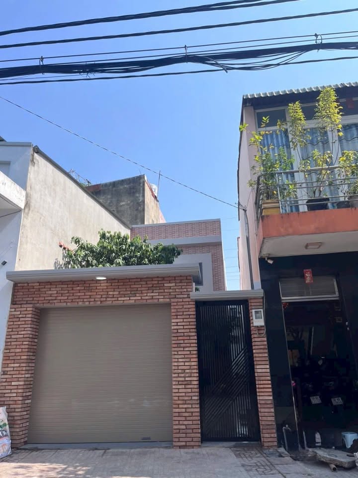 Nhà Mặt Tiền KD Bình Tân 150m² - Kinh doanh đa ngành, vị trí vàng!