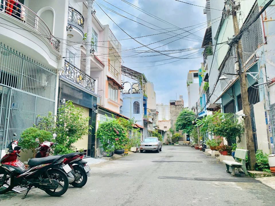 Nhà 4x15m Hẻm 8m Nguyễn Quý Anh, Tân Phú - Giá 7.6 Tỷ