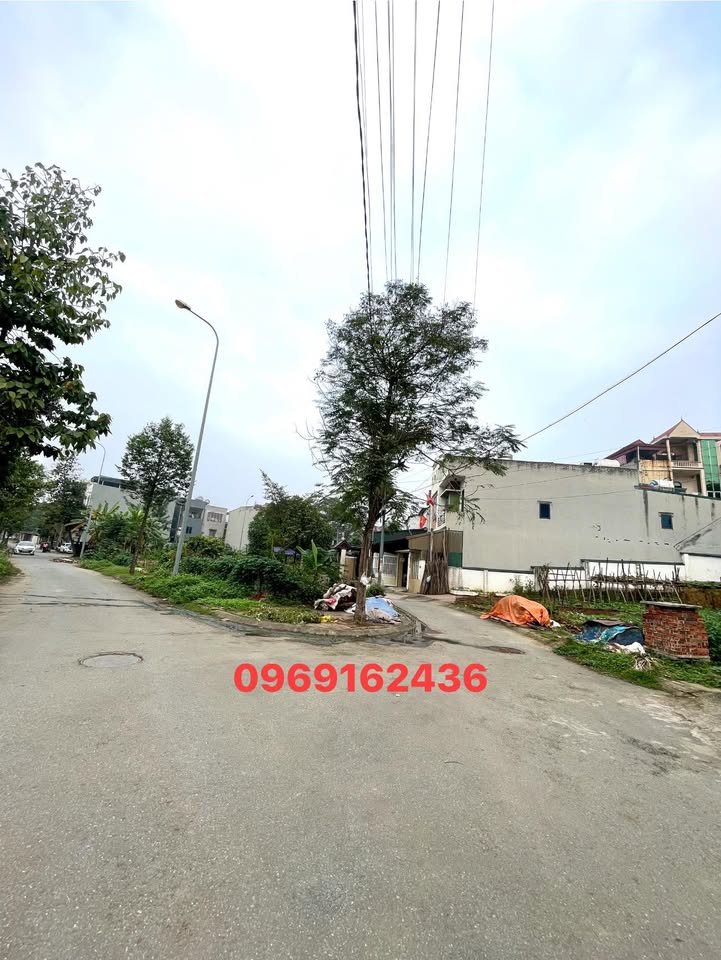 Đất nền Việt Trì 75.1m² giá 3 tỷ - Tiềm năng tăng giá vượt trội!