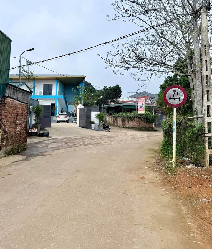 Đất Vườn Phú Thọ 201m² - Sẵn Sàng Lên Thổ Cư - Giá Hơn 600 Triệu