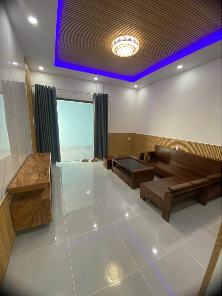 Nhà riêng trung tâm Hải Châu 100m² - Vị trí đẹp, sẵn sàng ở ngay!