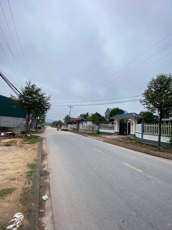 Đất nền Việt Yên, Bắc Giang 200m² - Mặt tiền 15m, gần Quốc lộ 37