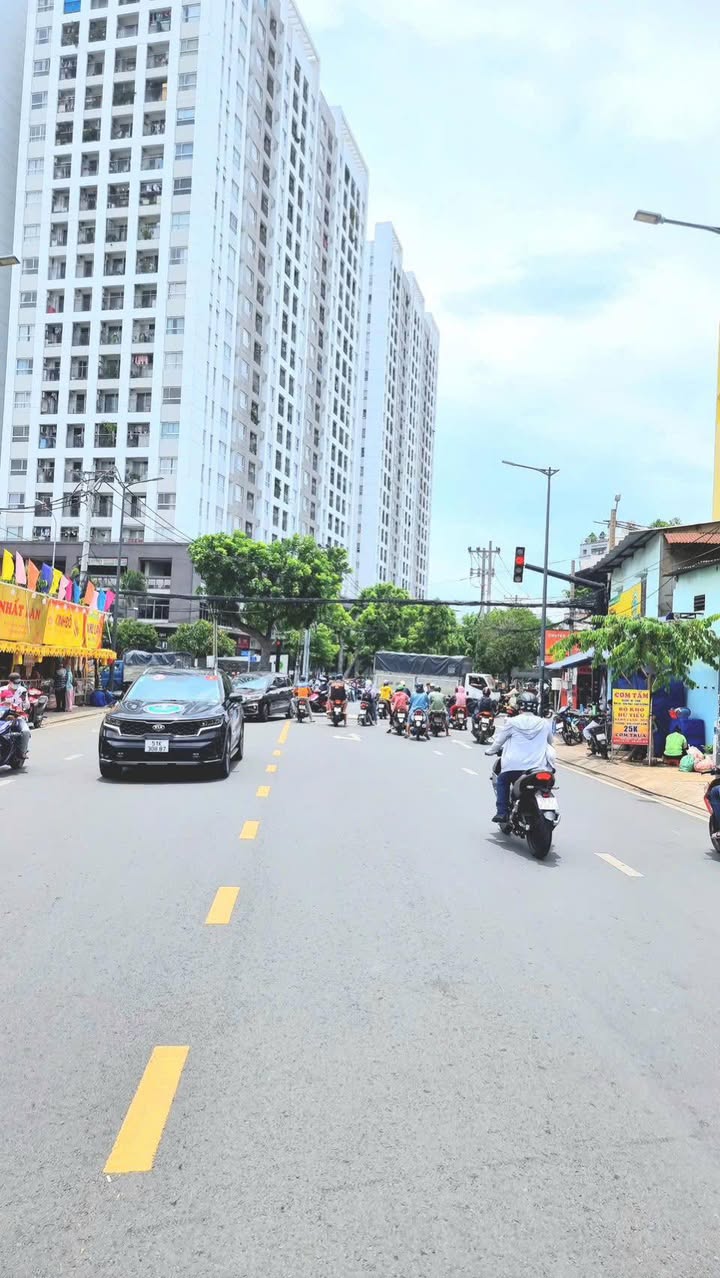 Nhà Mặt Tiền Tô Hiệu Tân Phú 140m² - Kinh Doanh Đa Ngành - 17 Tỷ TL