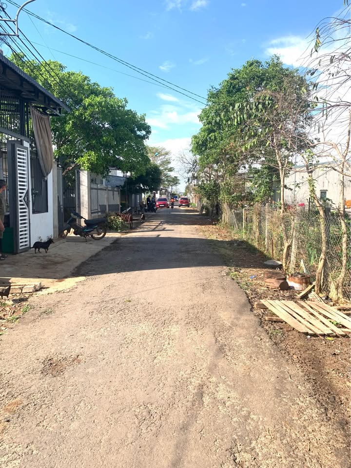 Đất Nền Mặt Tiền Hdok Eakao, Buôn Ma Thuột - 130m² Hướng Đông Giá 1.65 Tỷ