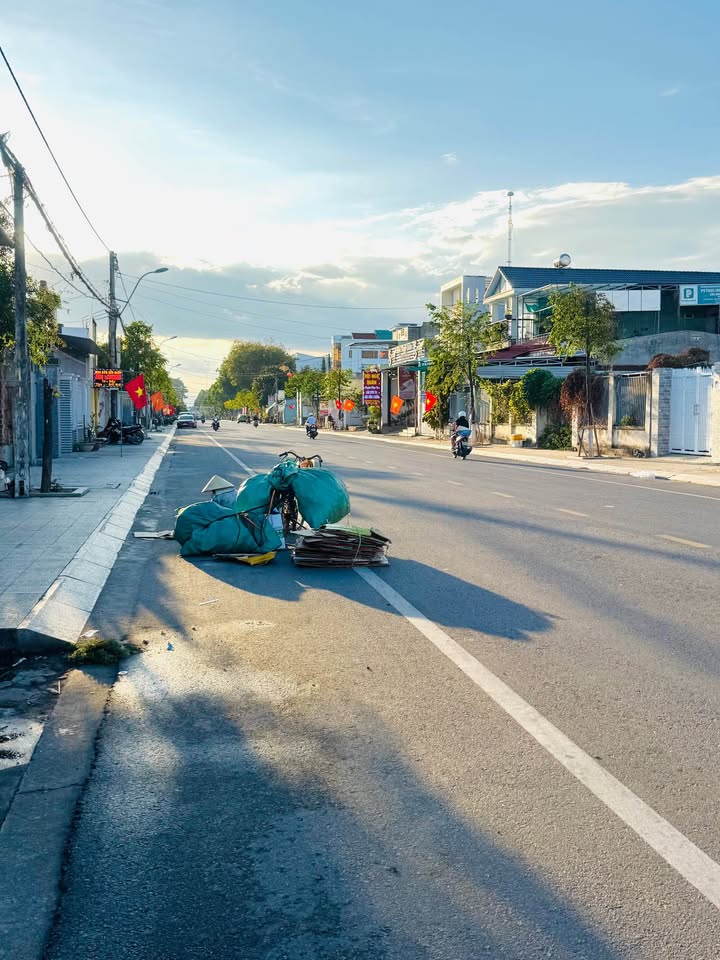 Đất Thổ Cư 174m² Mặt Tiền Bà Triệu, Kon Tum - Sổ Đỏ Sẵn Sàng