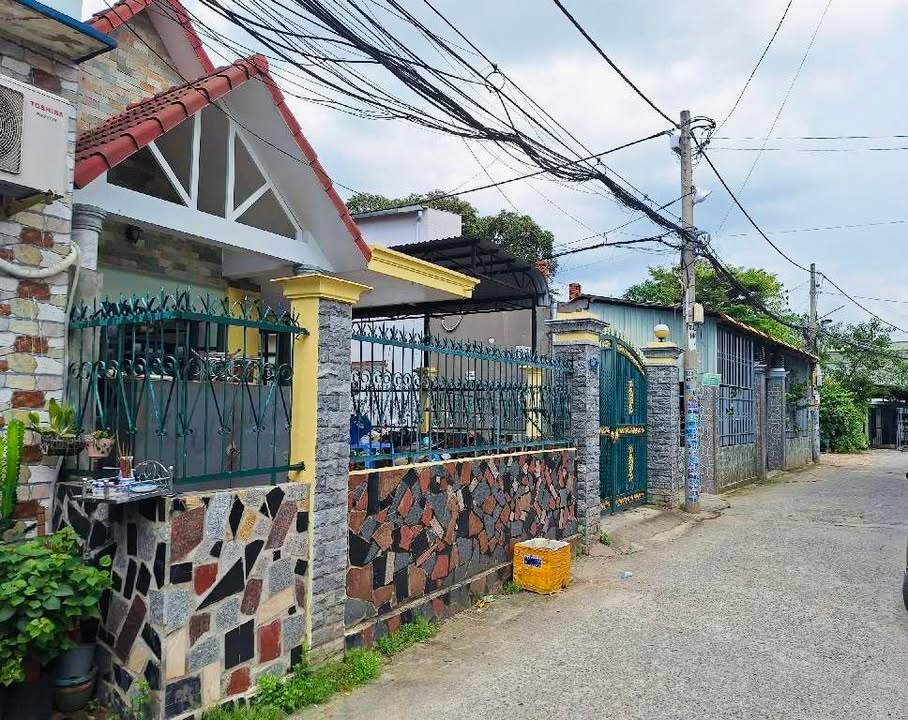 Nhà riêng Bình Chiểu, Thủ Đức 105m² 3.9 tỷ - Sổ đỏ sẵn sàng!