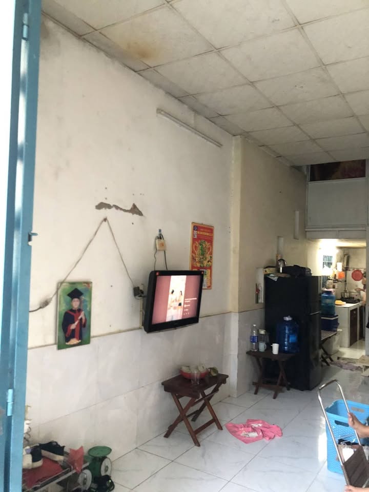 Nhà 50m² Nguyễn Quý Yêm, Bình Tân - 3 Tỷ, Sổ Hồng Riêng