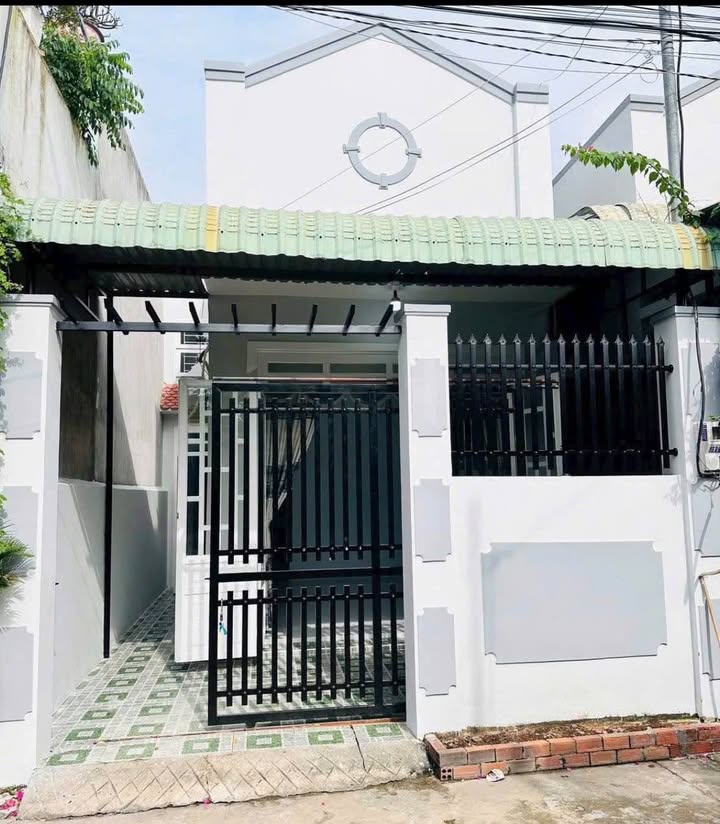 Nhà 75m² Trảng Dài, Biên Hòa - Sổ đỏ, 2PN, Ô tô vào nhà - 1.42 tỷ