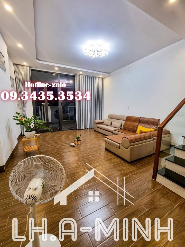 Cho thuê nhà 2 tầng full nội thất, 210m² tại Huế - Giá 5.5 triệu/tháng