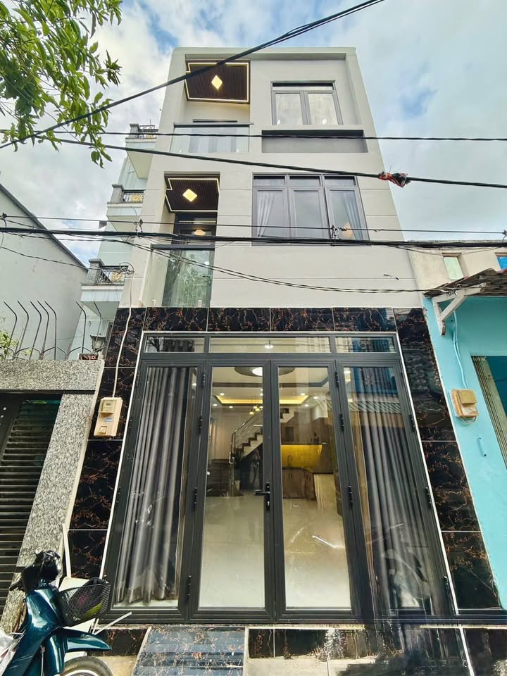 Nhà riêng Đường Số 5 Bình Tân 32m² - Ô tô vào tận nhà, sẵn sàng ở ngay!