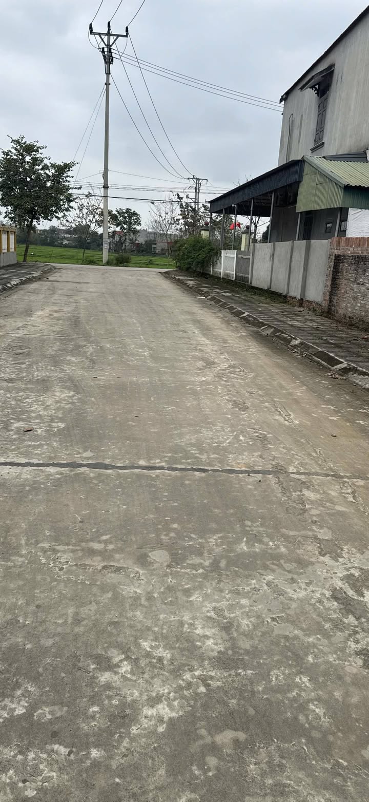 Đất nền 120m² Xã Xuân Lũng, Lâm Thao - Sổ đỏ chính chủ, giá tốt!