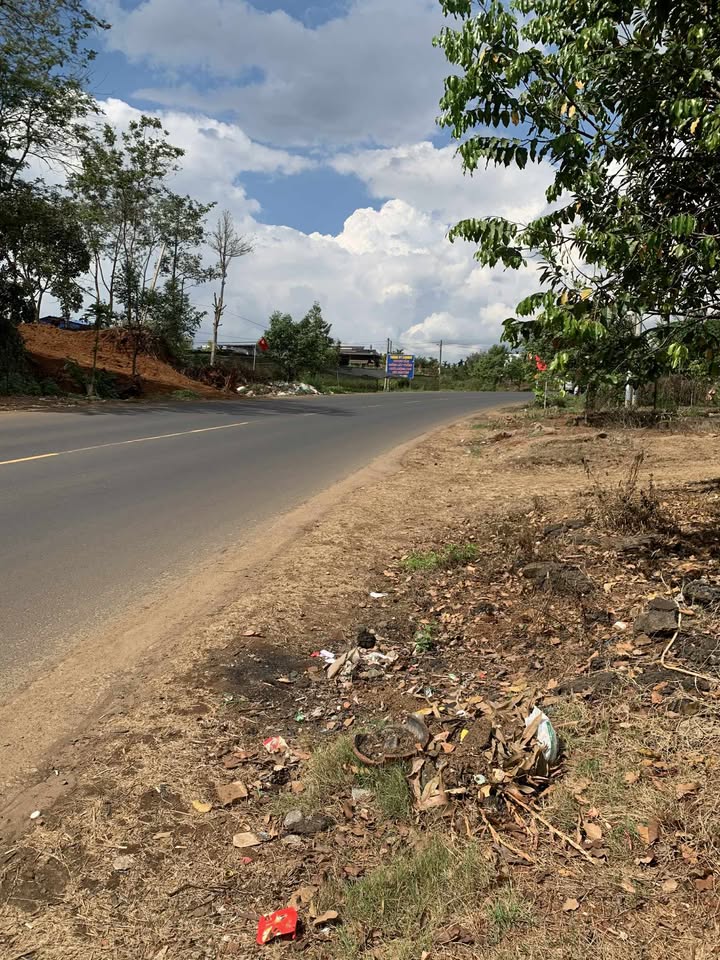 Đất Vàng Buôn Hồ - 260m² Mặt Tiền Hùng Vương, Sổ Đỏ, Giá Tốt