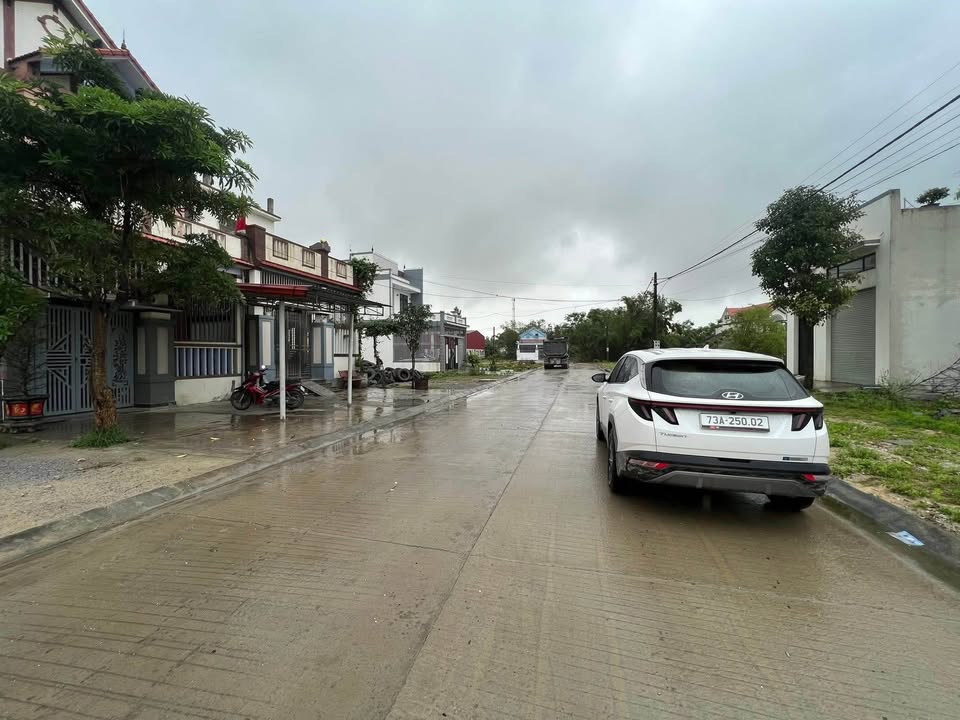Đất nền Đồng Hới 120m² - Tiềm năng tăng giá vượt trội!