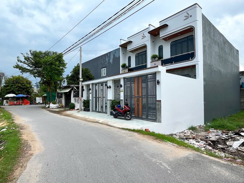 Nhà phố mặt tiền Mỹ Hạnh Nam 125m² - 3.25 tỷ - Vị trí đắc địa