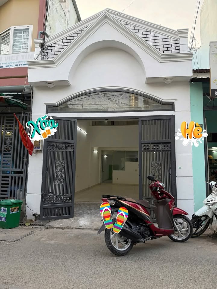 Nhà phố Quận Bình Tân 64m² - Mặt tiền kinh doanh, xe tải vào vô tư!