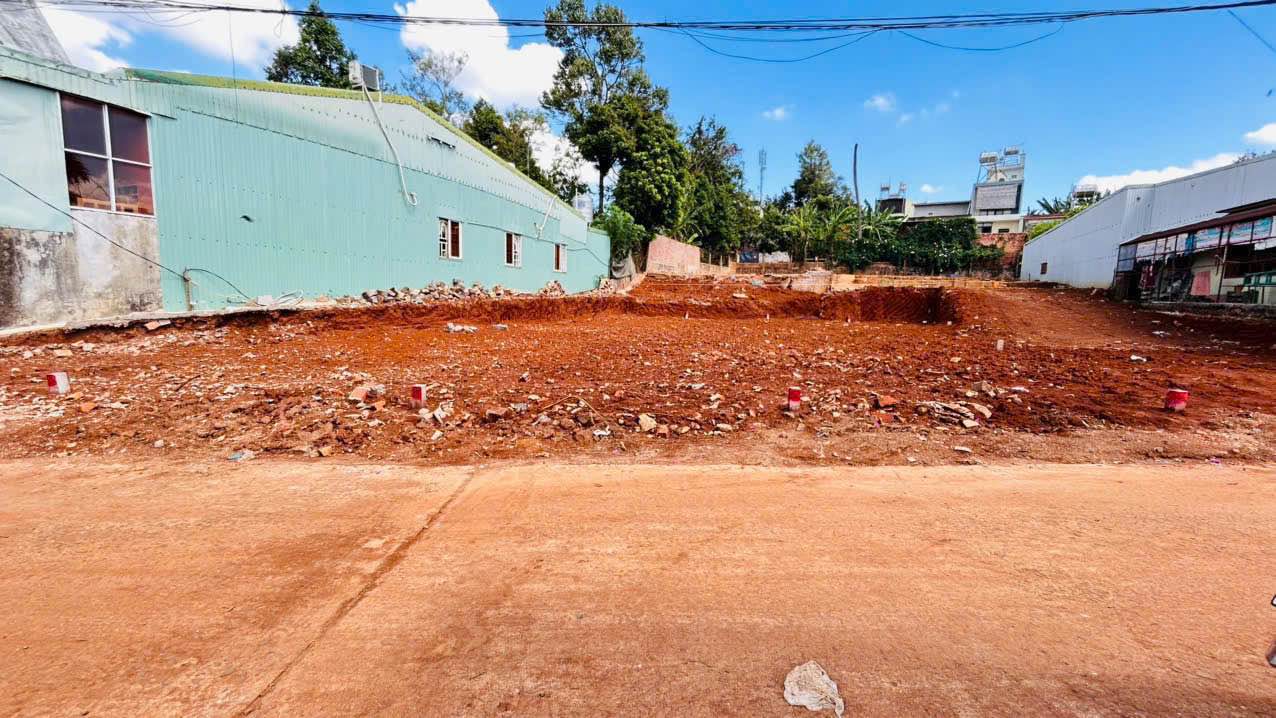 Đất nền hẻm 246 Phù Đổng, Pleiku 80m² - Sổ đỏ chính chủ!