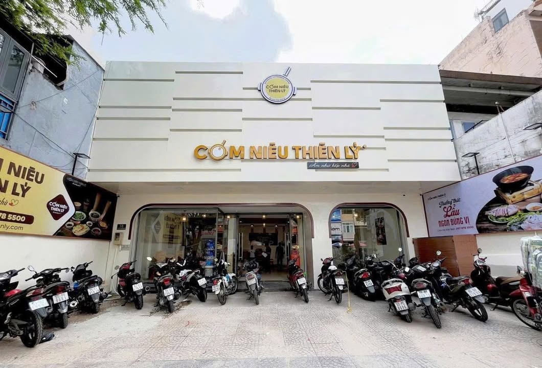 Nhà Phố Lê Văn Duyệt, Bình Thạnh 150m² - Mặt Tiền Kinh Doanh Đắc Địa!