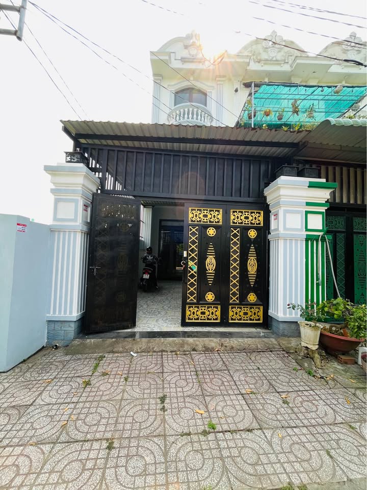 Nhà Mặt Tiền Tân Kim, Cần Giuộc 80m² - Đầu tư sinh lời ngay!